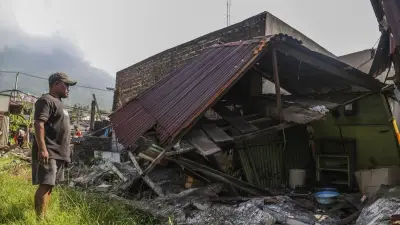 Gempa Sangihe Hancurkan Rumah Ibadah dan Sekolah, Warga Trauma
