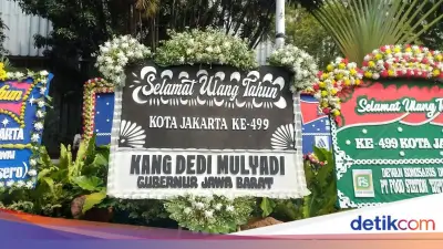 Karangan Bunga Hitam Putih KDM di HUT Jakarta, Begini Respons Pemprov