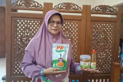 Kisah Saryati Sukses Bisnis Brambang Goreng Tembus Bandara