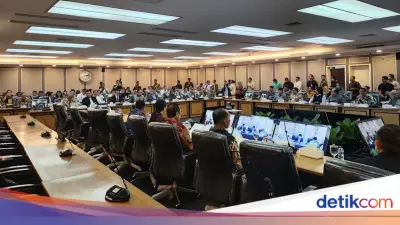 Pansus DPR Mulai Bahas RUU Daerah Kepulauan Bareng Pemerintah