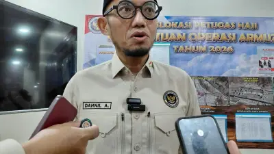 Pesawat Jemaah Haji Delay Hampir 5 Jam, Wamenhaj Buka Suara
