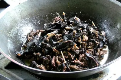 TasteAtlas Rilis 100 Makanan Terburuk di Dunia, Tinutuan dan Paniki Masuk Daftar