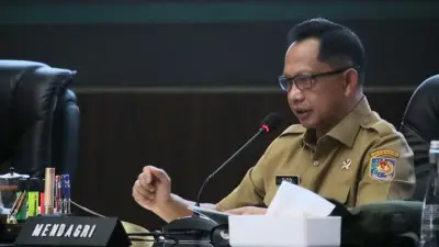 Tito Minta Kepala Daerah Hentikan Rekrutmen Honorer Baru