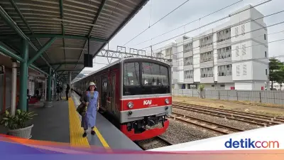 Warga Depok Senang Akses KRL ke JIS Mudahkan Nonton Persija