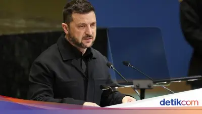 Zelensky Tawarkan Gencatan Senjata untuk Akhiri Perang, Ajak Putin Bertemu