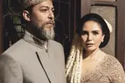 Alex Abbad Resmi Menikahi Nadya Naufel di Tulungagung