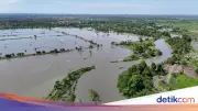 Banjir Rendam 7 Kecamatan di Lutra: 12 Ribu Warga Terdampak, Ratusan Mengungsi