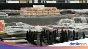 Bareskrim Pamerkan Tumpukan Uang Rp 8,5 Miliar Bukti Sindikat Judol Hayam Wuruk