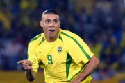 Gaya Rambut Kuncung Ronaldo di Piala Dunia 2002 yang Fenomenal