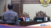 Hakim Sebut Google Pihak Diuntungkan dalam Kasus Chromebook Nadiem