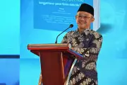 Hoaks! Mendikdasmen Abdul Mu'ti Bagikan Dana Bantuan Pensiunan