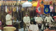 Jokowi Terima Gelar Adat Baginda Pemuka Bangsa dari Lima Kerajaan Lampung