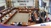 Legislator Usul Usia Pensiun Polri Dibedakan Tiap Jenjang Jabatan