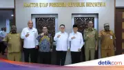 Mendes PDT Yandri Susanto Bahas Pembangunan Wilayah 3T di KSP