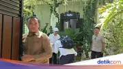 Momen Didit Cium Tangan Jokowi Pamitan Usai Bertemu di Solo