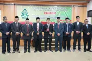 Nasikhin, Mantan Pemulung Raih Gelar Doktor dari UIN Walisongo