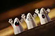 Pocong Bawa Celurit di Bangkalan Ternyata Prank, Warga Diimbau Tenang