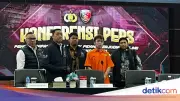 Polri Tangkap Buron Most Wanted Asal China di Bandara Soetta