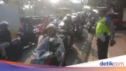 Proyek Galian PDAM di TB Simatupang Jaksel Macetkan Lalin Arah Pasar Minggu