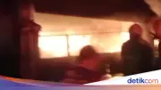 Rumah dan Toko Sparepart di Citeureup Bogor Ludes Terbakar