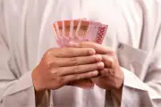 Video Prabowo Bagikan Bansos Rp 7 Juta per NIK adalah Hoaks AI
