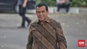 Wamen Imigrasi Silmy Karim Serahkan Diri ke KPK