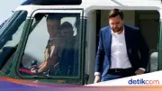 Wapres AS JD Vance Berangkat ke Swiss untuk Negosiasi dengan Iran