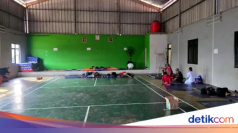 232 Pengungsi Kebakaran TPA Jatiwaringin Kembali ke Rumah, 15 Masih Mengungsi
