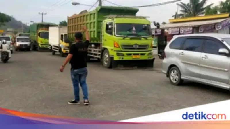 Atasi Macet Truk di Cilegon, Jalan Bojonegara Akan Dilebarkan