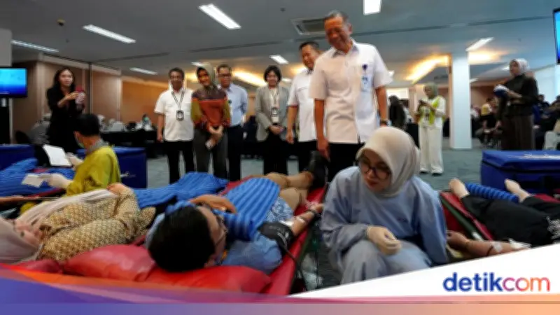 Bank Mandiri Gelar Donor Darah Serentak Periode Ketiga di 12 Region