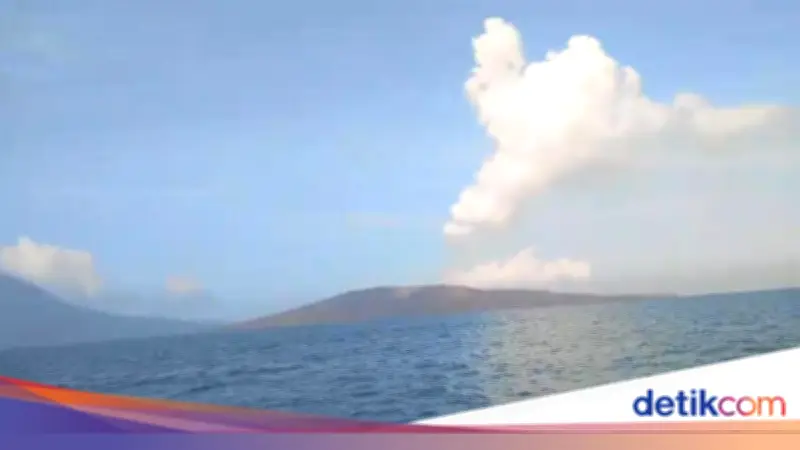 BPBD Pandeglang Imbau Waspada Erupsi Gunung Anak Krakatau