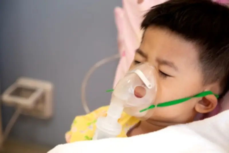 Dokter Ingatkan Orangtua Tak Langsung Nebulisasi Anak Batuk
