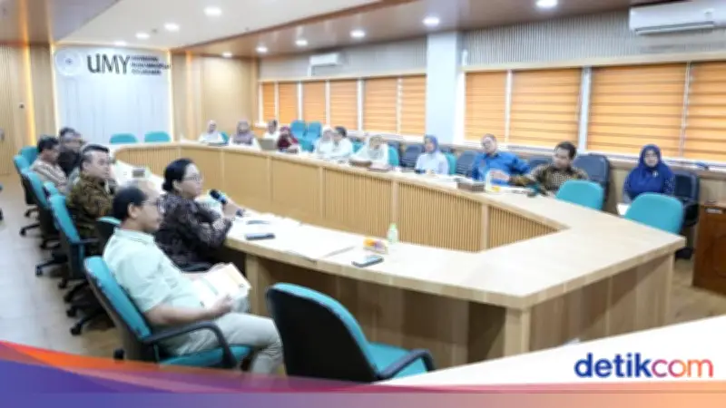 DPR dan UMY Gelar FGD Bahas Regulasi PTS, Soroti Ketimpangan dengan PTN