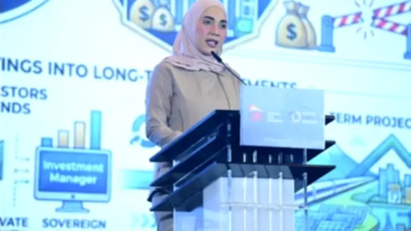 DPR Dorong Inovasi Teknologi Sektor Keuangan untuk Target Pertumbuhan 8%