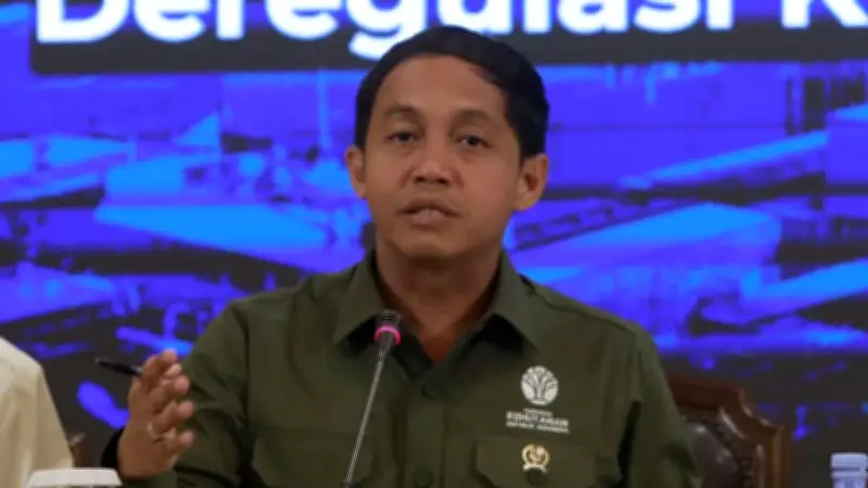 DPR Minta KPK Dalami Dugaan Raja Juli Terima Amplop dari Bupati Kuansing