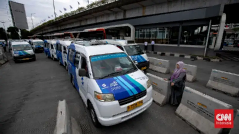 DPRD DKI Respons Usul Tarif Mikrotrans Rp2.000, Minta Dikaji Ulang
