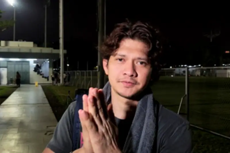 Iko Uwais Khawatirkan Kehamilan Ketiga Audy Item di Usia 43 Tahun