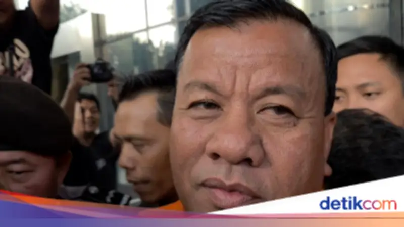 KPK Ungkap Bupati Kuansing Dijemput Pihak Tak Dikenal Saat OTT