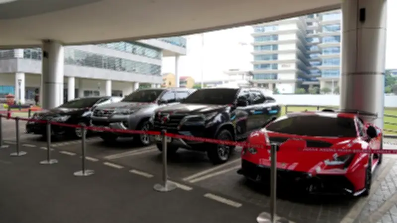Lamborghini Bos Tambang Aseng Disita Kejagung, Disembunyikan di Gang