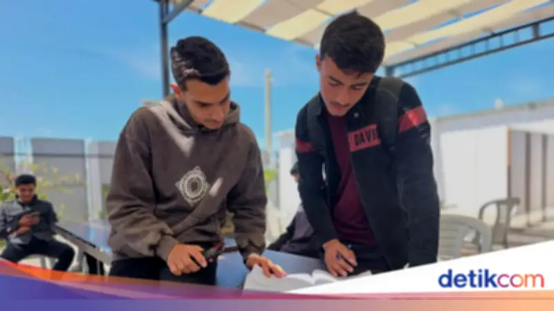 Mahasiswa Gaza Terjebak Ketidakpastian Studi di Luar Negeri