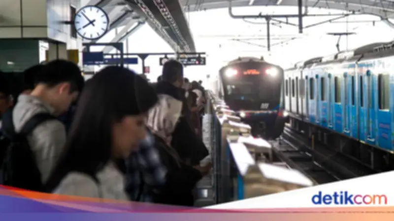 MRT Jakarta Gangguan Berhenti Mendadak di Senayan-ASEAN, Minta Maaf