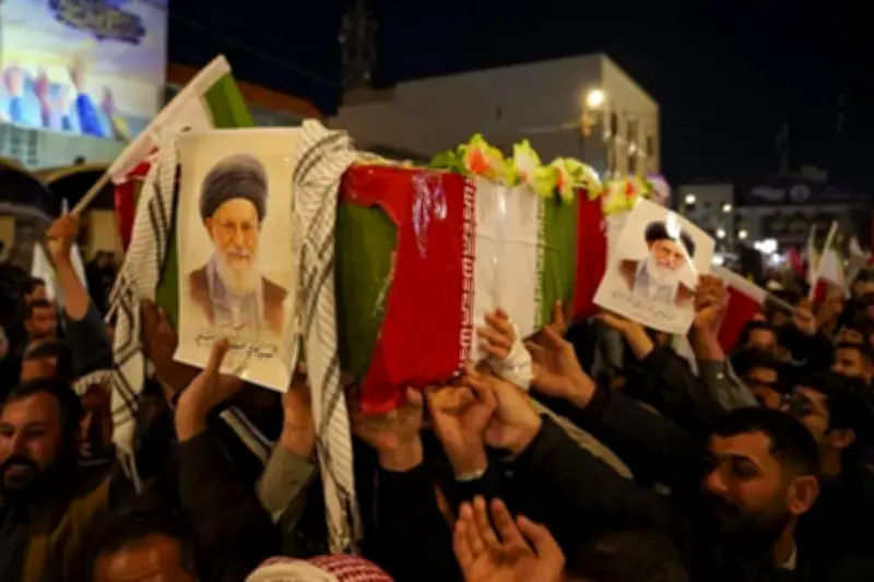 Pemakaman Khamenei Diwarnai Seruan Kematian untuk Trump
