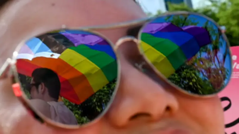 Perpres Prabowo 111/2025: LGBT Masuk Ancaman Nonmiliter, DPR Dukung