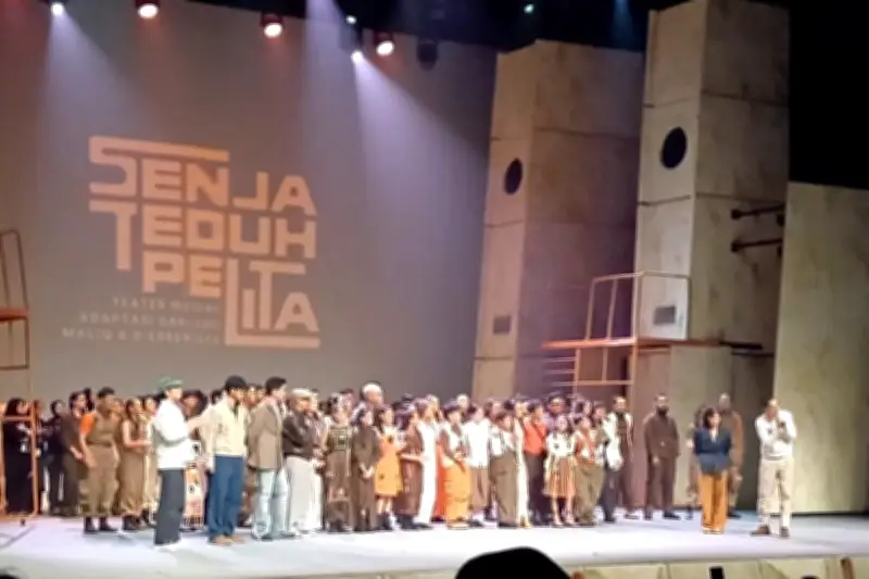 Personel MALIQ & D'Essentials Takjub Lagu Mereka Diangkat ke Teater Musikal