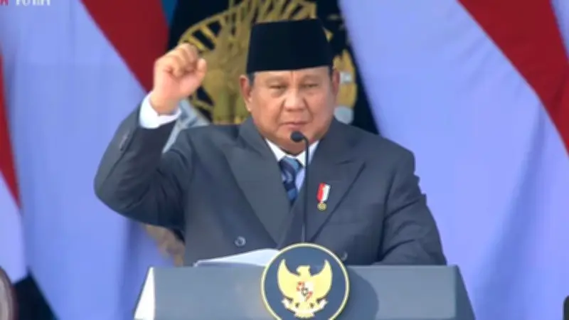 Pesan Prabowo ke Polisi: Jangan Susahkan Rakyat, Gaji Kita dari Mereka