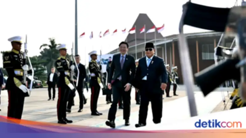 PM Singapura Ungkap SAF dan TNI Jajaki Latihan Militer di Sumatera-Kalimantan