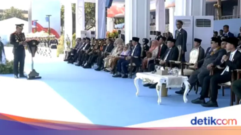 Polri Lengkapi Personel dengan Kaus Antisayat dan Baju Antipanah Buatan Lokal