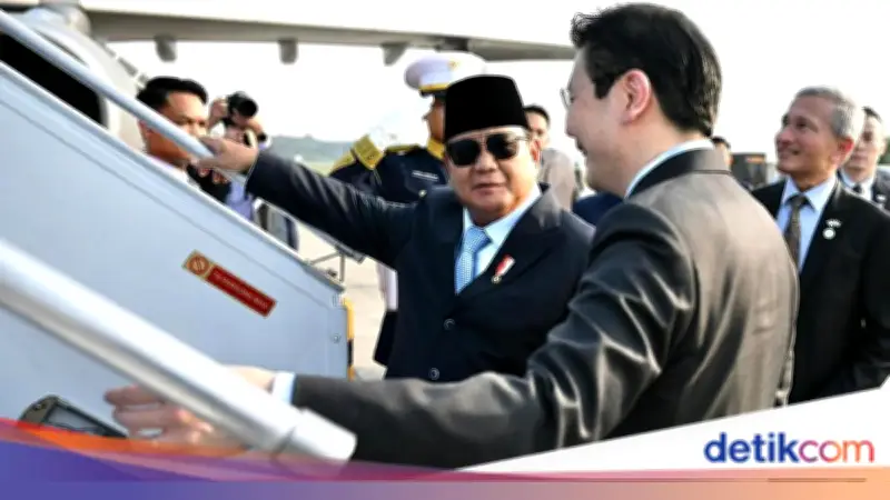 Prabowo Antar Langsung PM Singapura Hingga ke Tangga Pesawat, Momen Hangat