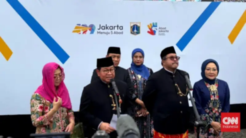 Pramono Akan Bangun Jembatan Gembok Cinta di Atas Sungai Cideng