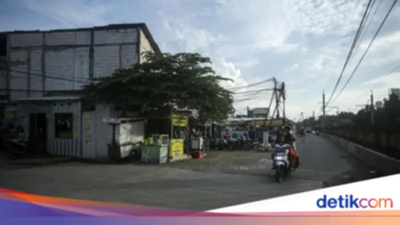 Pramono Janji Tuntaskan Jalan Sejajar Rel Pasar Minggu yang Mangkrak Tujuh Gubernur